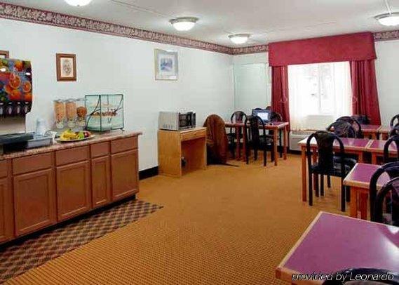 Econo Lodge Lexington Restaurant photo